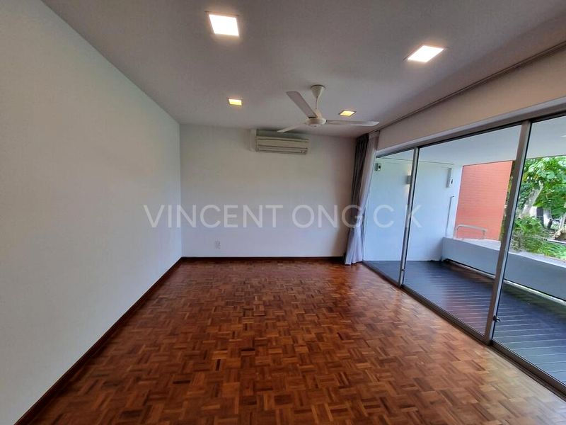 3 Bed Condo for Rent in  134 Watten Estate - Image 14